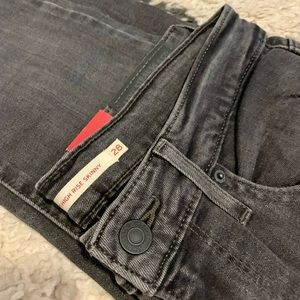 NWT Levi’s high rise jeans